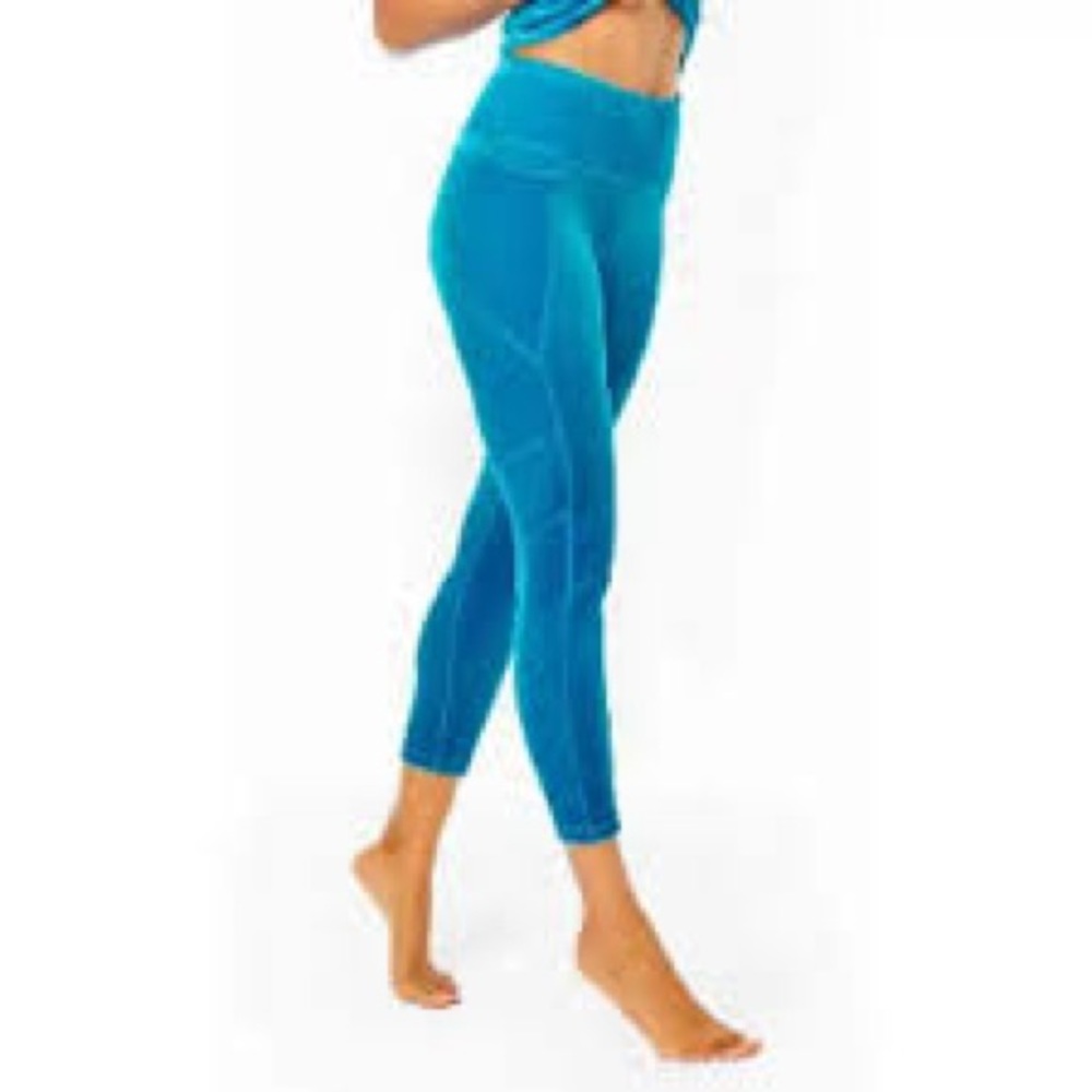 Lilly Pulitzer weekender, high-rise legging